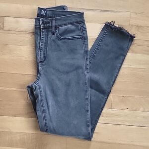 Gap Washed Black Gray Raw Hem High Rise Skinny Jeans